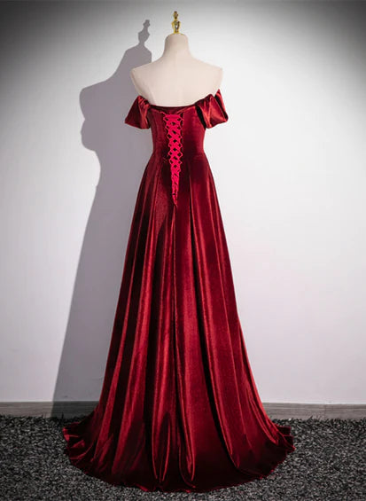 Vestido formal largo hasta el suelo de terciopelo rojo vino